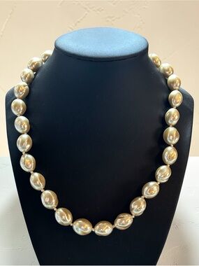Kenneth Jay Lane Baroque Faux Pearl Necklace Vintage KJL